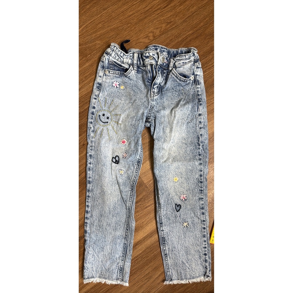 Girls Cat & Jack Clothing Bundle 5pc Cardigan Embroidered Jeans Leggings Tees - Picture 6 of 6